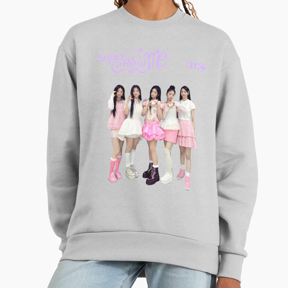 ILLIT Super Real Me Sweatshirt - Image 4