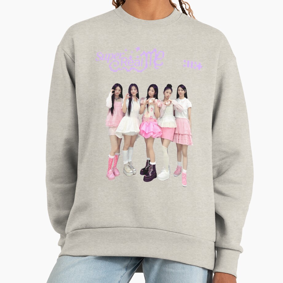 ILLIT Super Real Me Sweatshirt - Image 3
