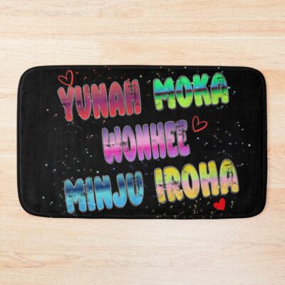 ILLIT Members Name Design Bath Mat