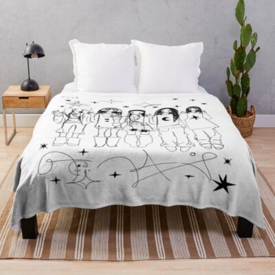 ILLIT Bomb Do The Dance Hot Throw Blanket