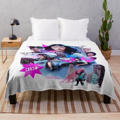 ILLIT Kpop Team New Throw Blanket