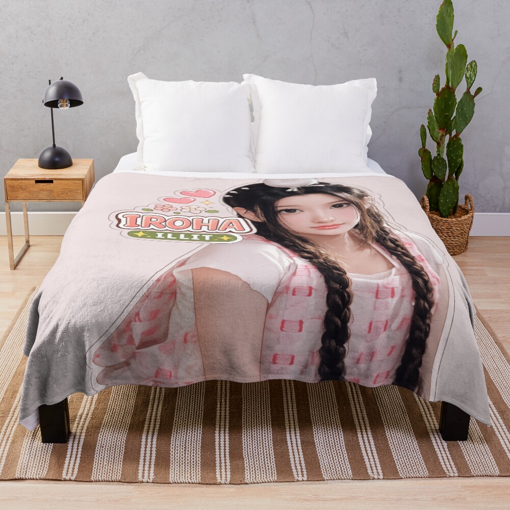 Iroha Of ILLIT Kpop Throw Blanket