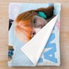 urblanket medium foldwide portraitx1000.1u8 27 - ILLIT Shop